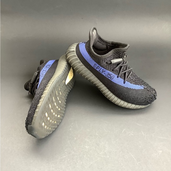 adidas yeezy boost 350 junior